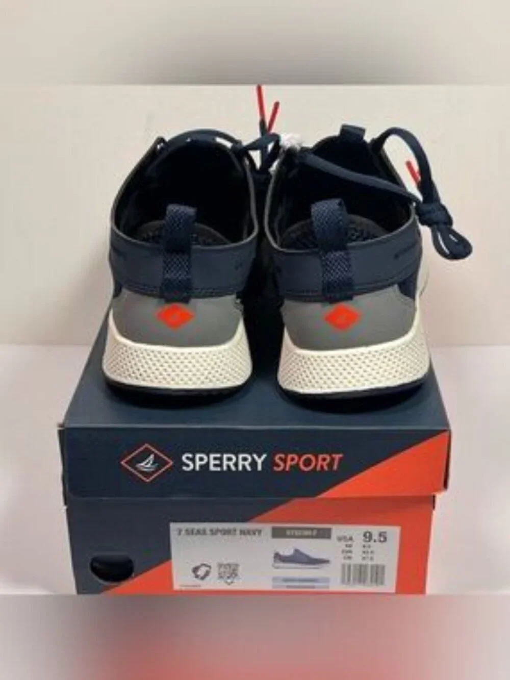 Sperry lightweight navy